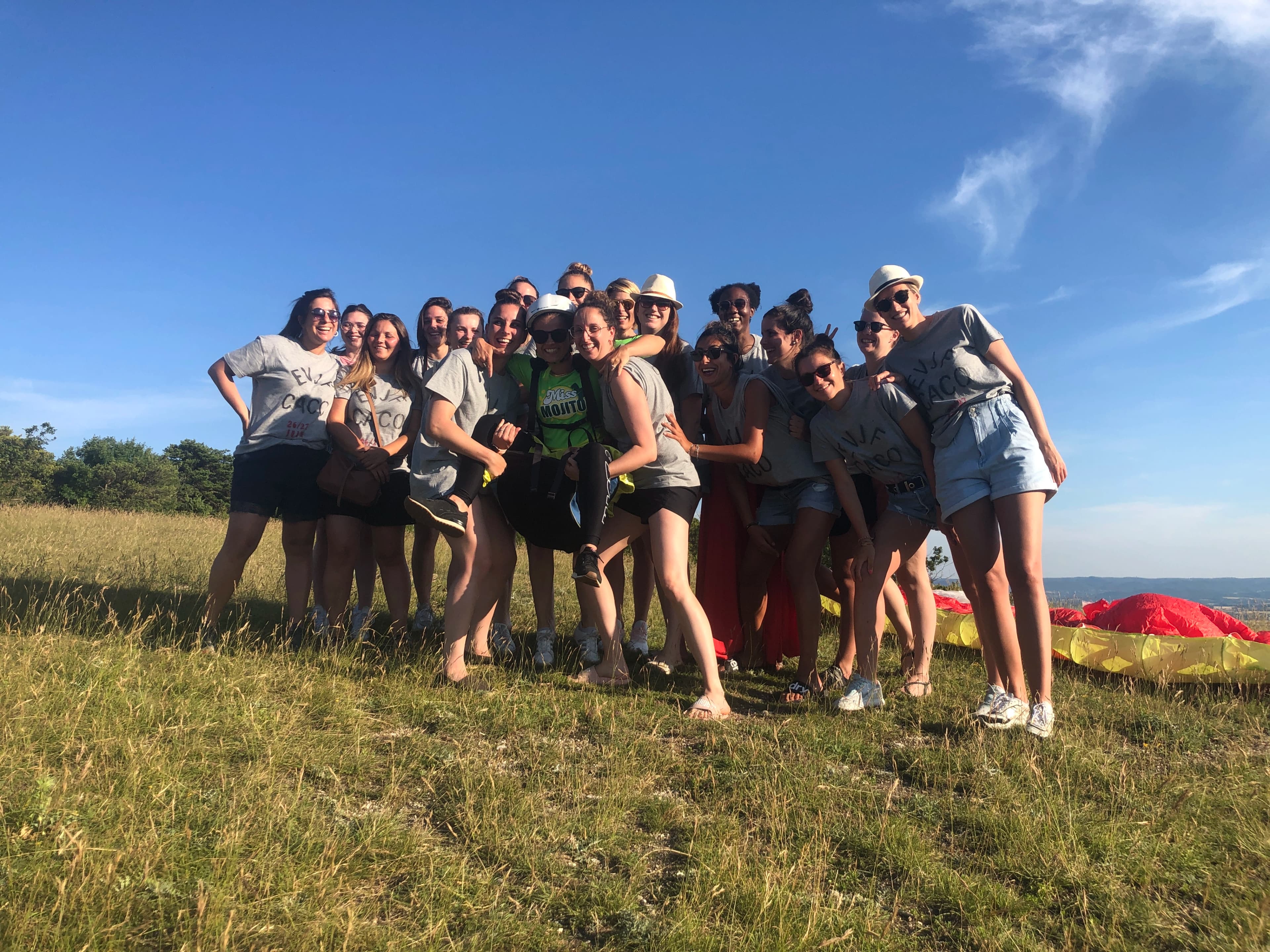 Réservation parapente - EVJF Roynac